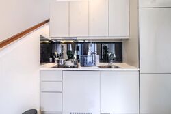 The Centren (D14), Apartment #533893361